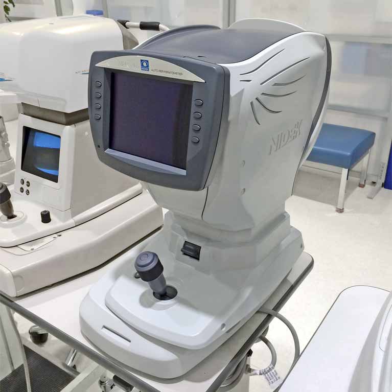 オートレフケラトメータ